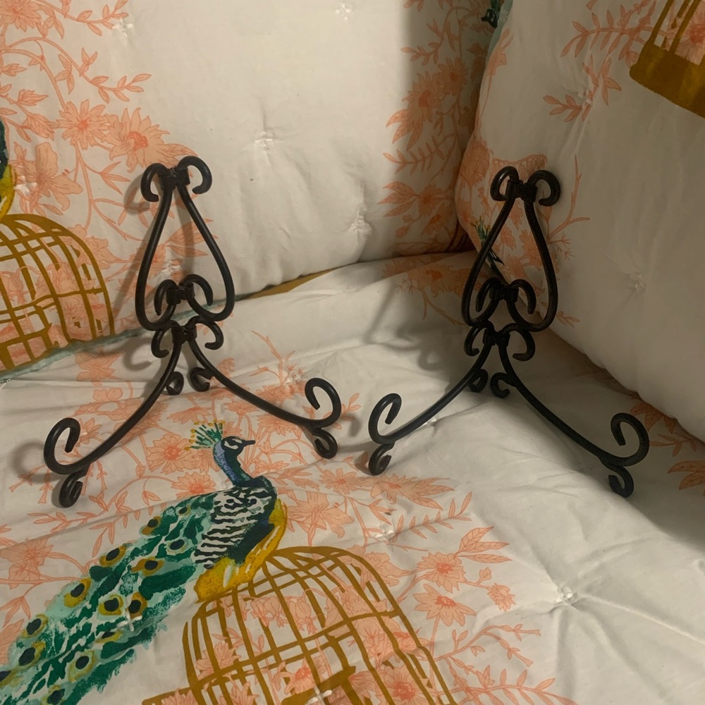 Dark Metal Plate/Picture Frame holders